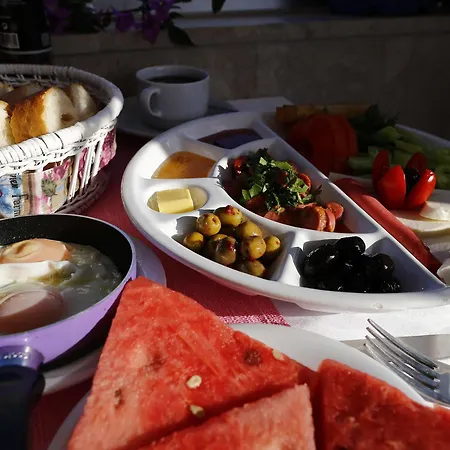 호텔 Hotel Can Bodrum